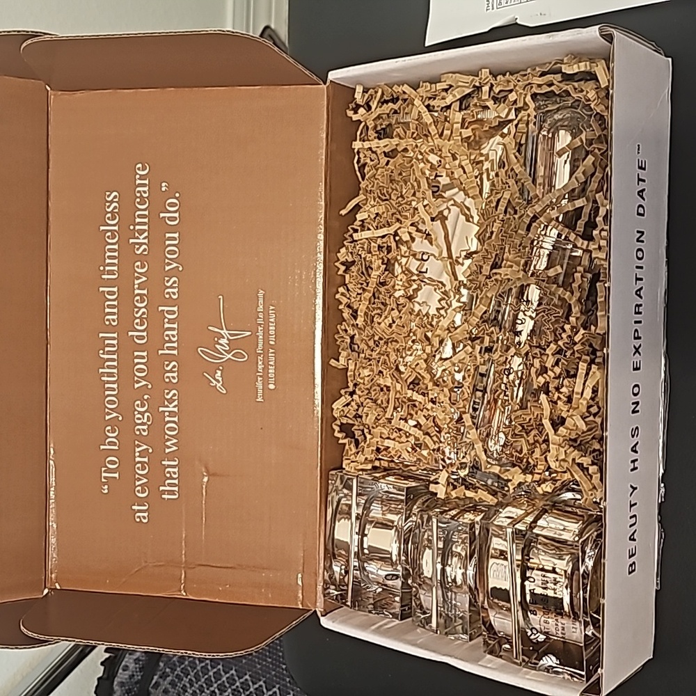 JLO BEAUTY Ultra Skincare Kit